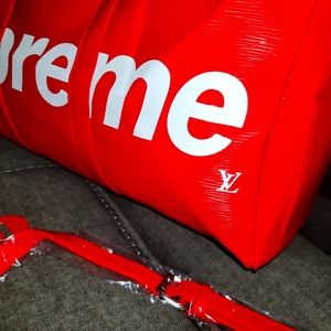 Supreme LV duffle bag